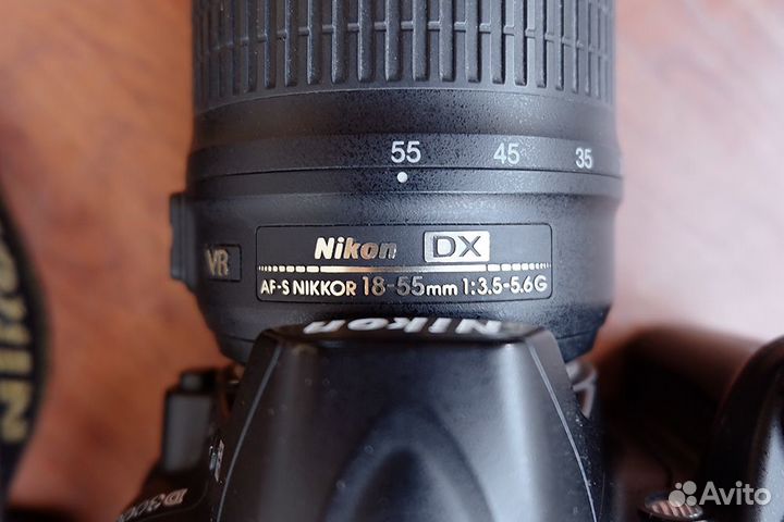 Зеркальный фотоаппарат Nikon D3000 + объектив