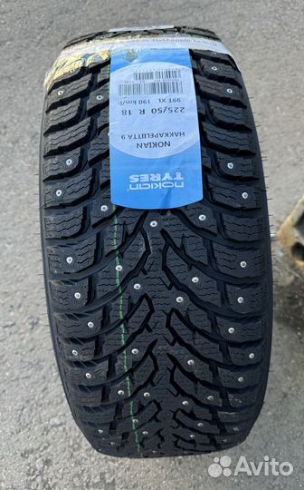 Nokian Tyres Hakkapeliitta 9 225/50 R18 99T