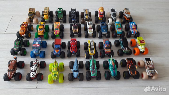 Hot wheels монстер трак/ jam / truck