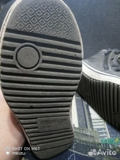 2 пары обуви. Кеды Zara, зимние ботиночки Puuhtu