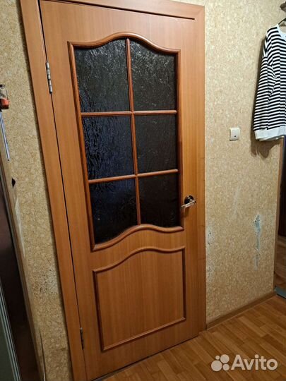 Двери межкомнатные с коробкой деревянные