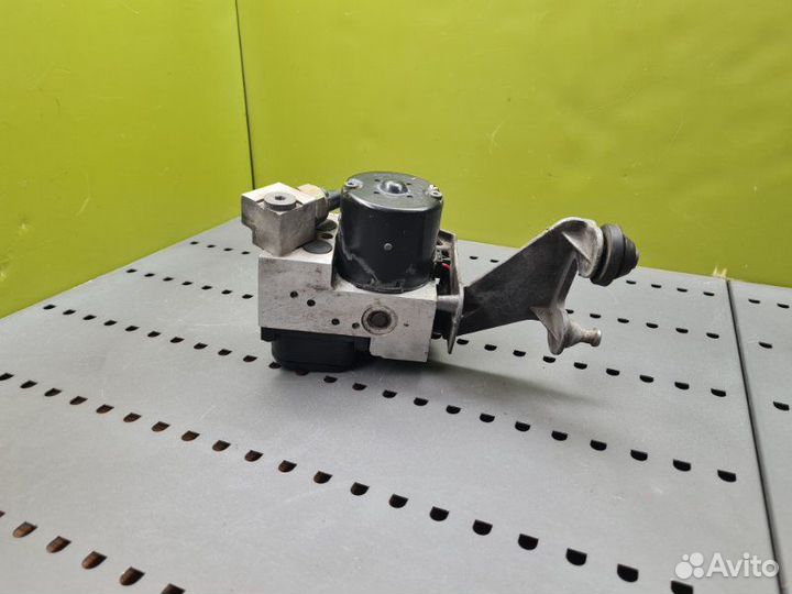 Блок ABS Mercedes-Benz S-Class W220 M112.944 3.2