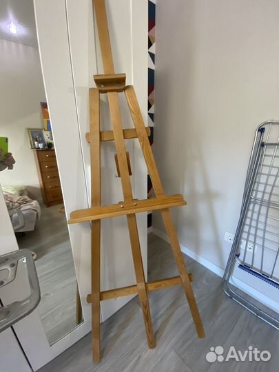 Мольберт художественный