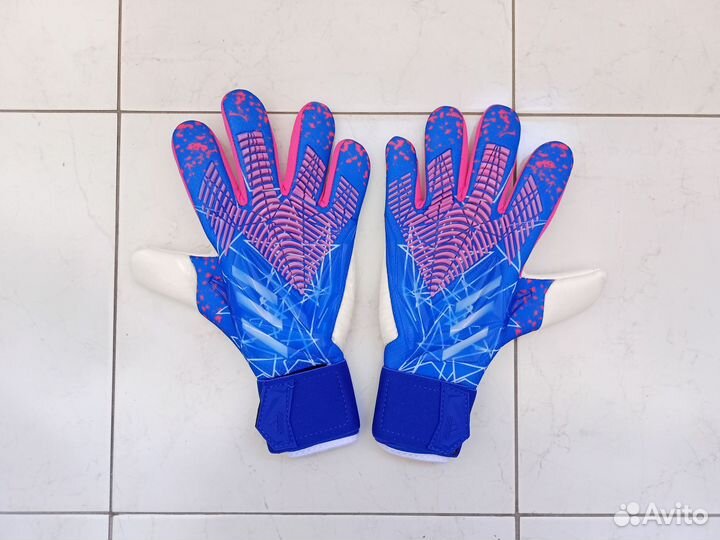 Вратарские перчатки Adidas Predator Pro 8,9,10