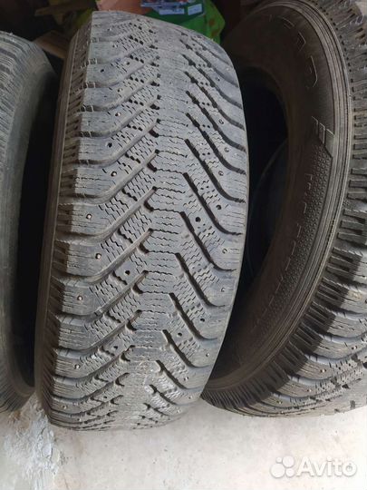 Goodyear UltraGrip 500 265/65 R17 112T
