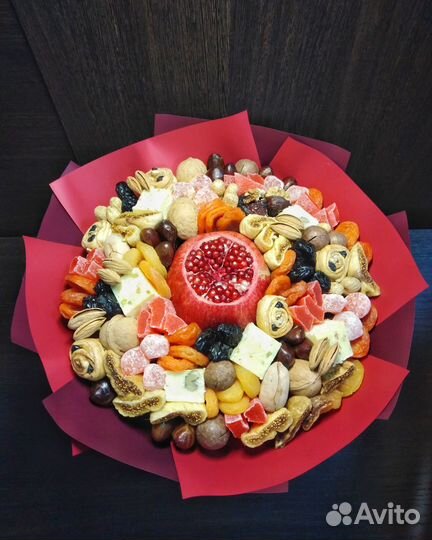 Букет из сухофруктов