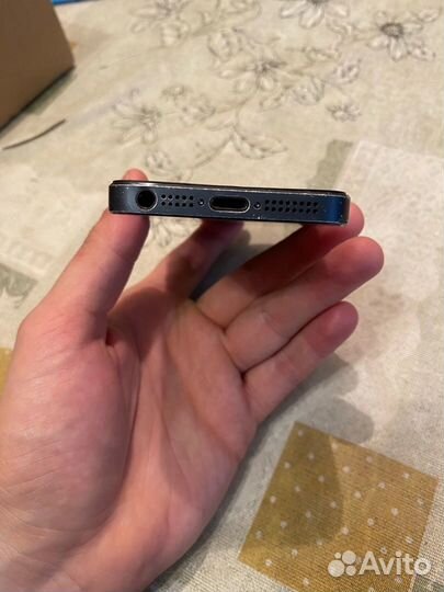 iPhone 5, 32 ГБ