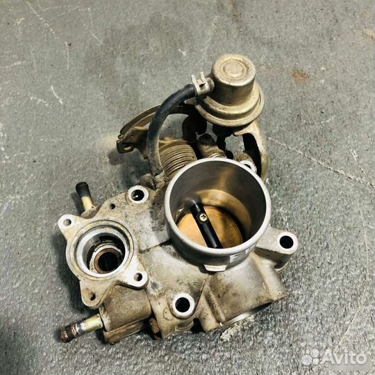 Дроссель Nissan Sunny FB15