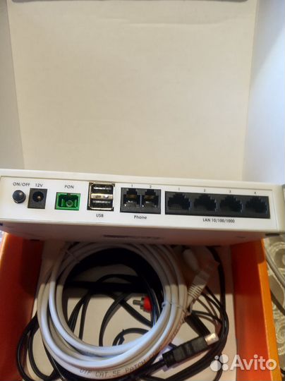 Тв приставка Ростелеком,роутер