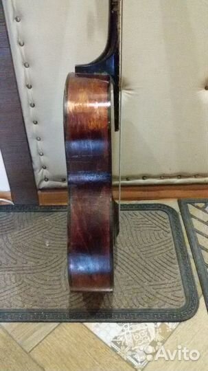 Акустическая гитара