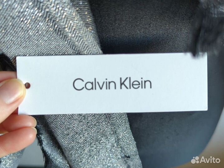 Палантин Calvin Klein (новый, с биркой)
