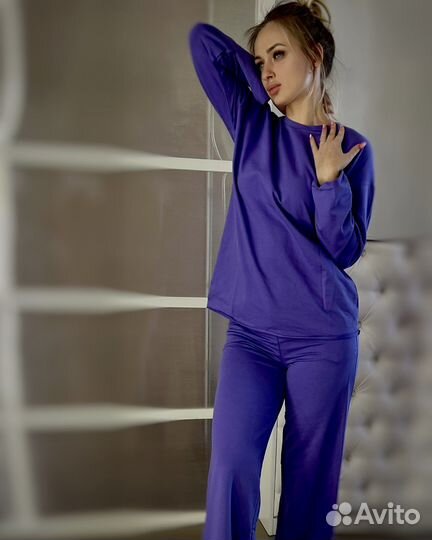 Костюм спортивный