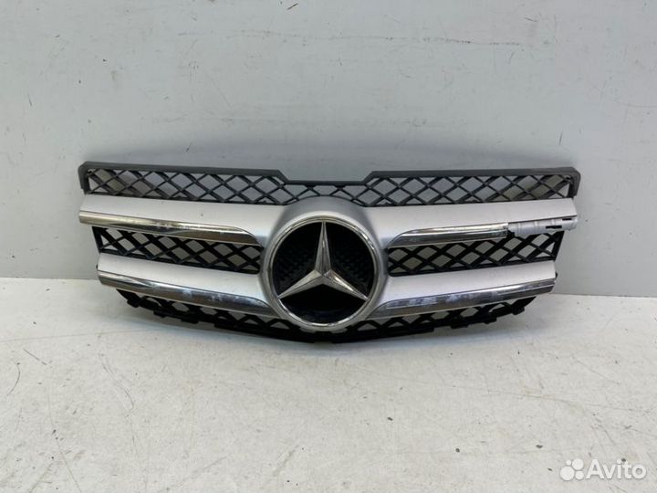 Решетка радиатора Mercedes-Benz Glk X204 2012-2015