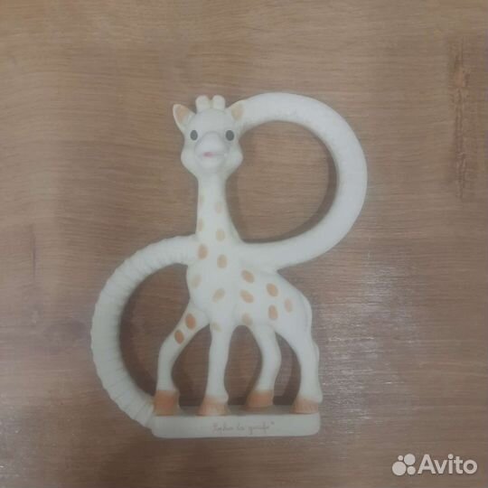 Прорезыватель Sophie Vulli