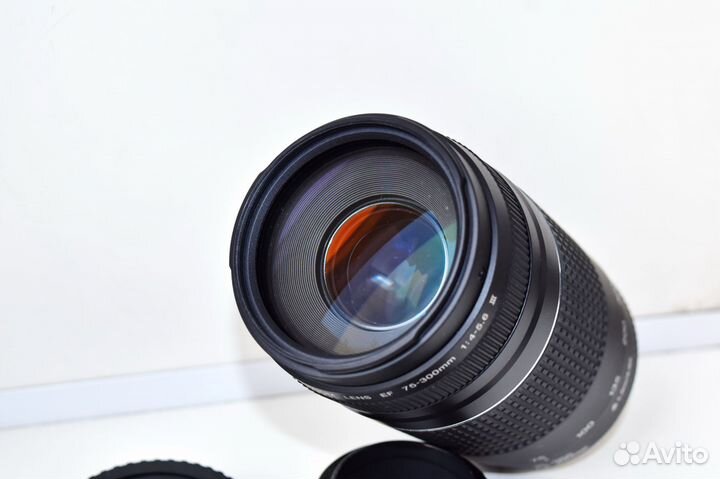 Canon zoom Lens EF 75-300 mm f/4-5.6 III телевик