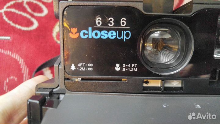 Polaroid 636 CloseUp Instant Camera