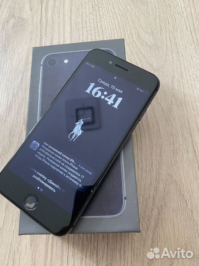 iPhone 8, 64 ГБ