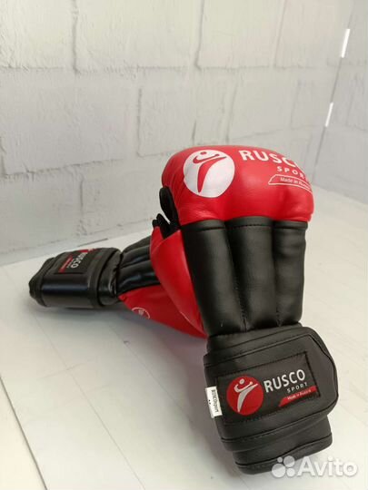 Перчатки для рукопашного боя