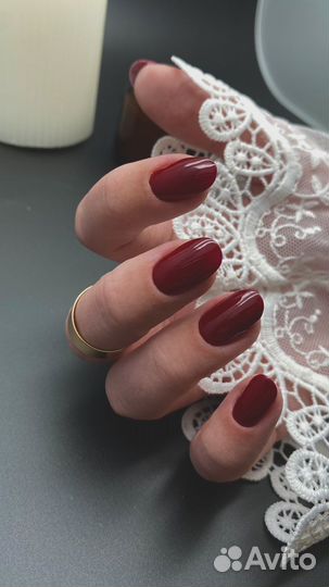 Маникюр с покрытием гель-лак