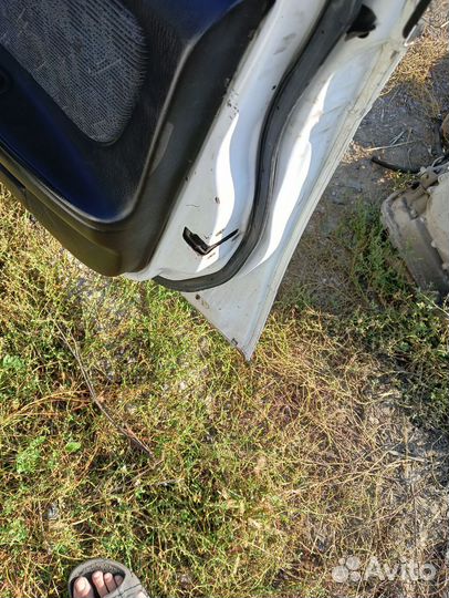 Nissan bluebird u14 в разбор