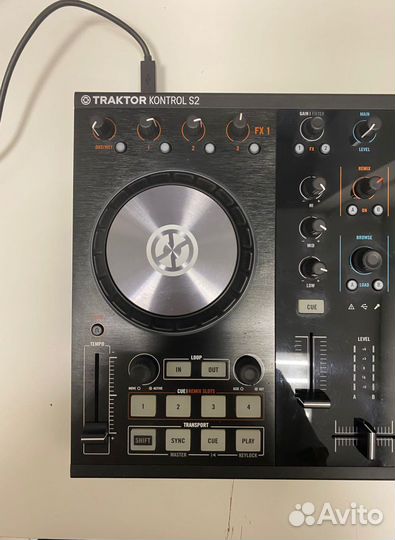 Traktor kontrol s2 mk2