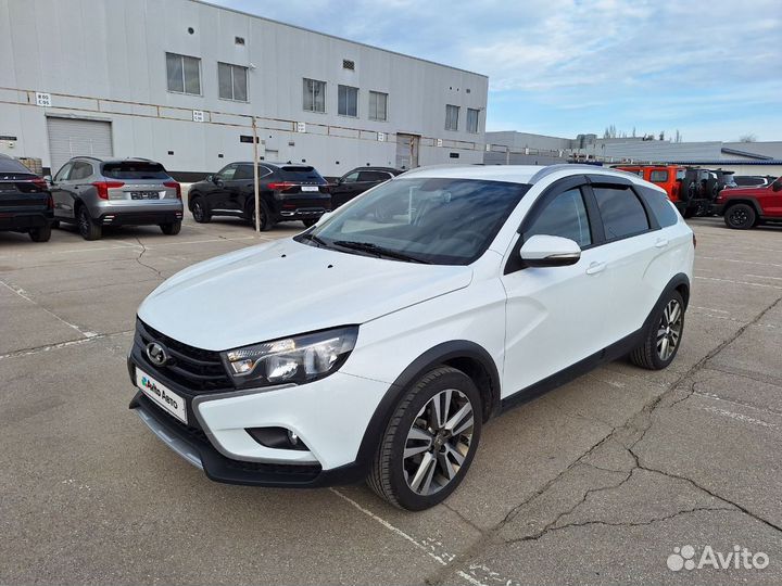 LADA Vesta Cross 1.8 AMT, 2017, 70 206 км