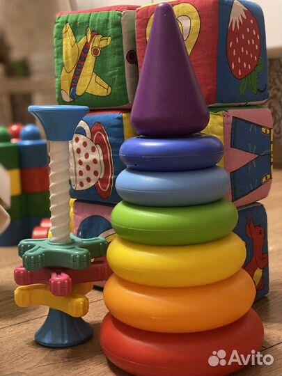 Игрушки для малышей