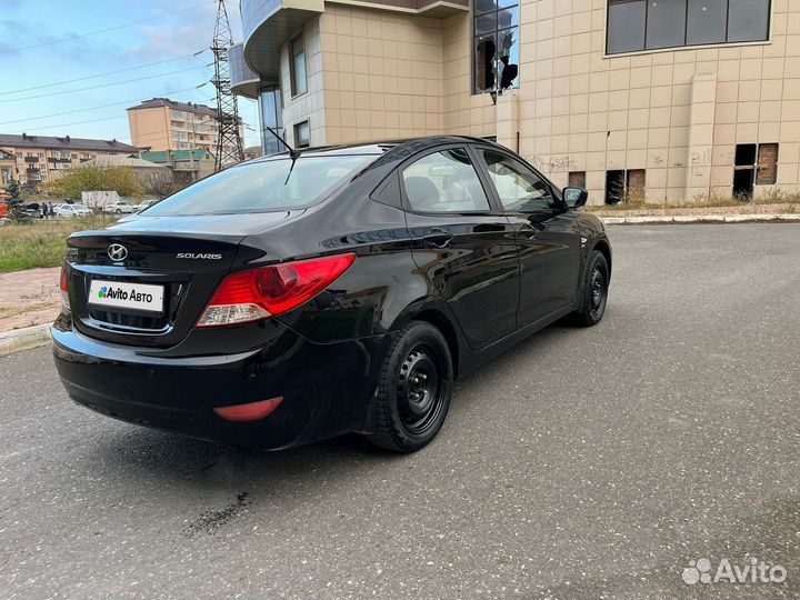 Hyundai Solaris 1.6 AT, 2012, 156 000 км