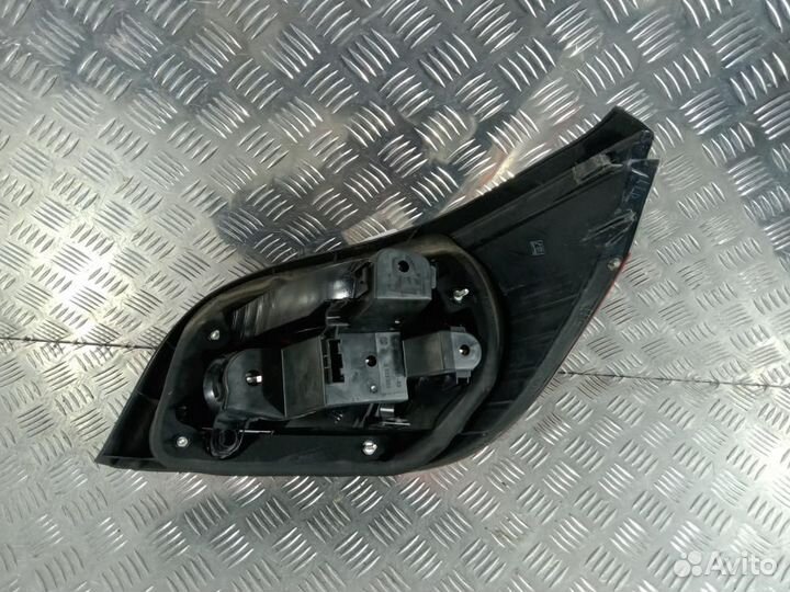 Фонарь 7165737 BMW 5 E60/E61 (2003-2010)