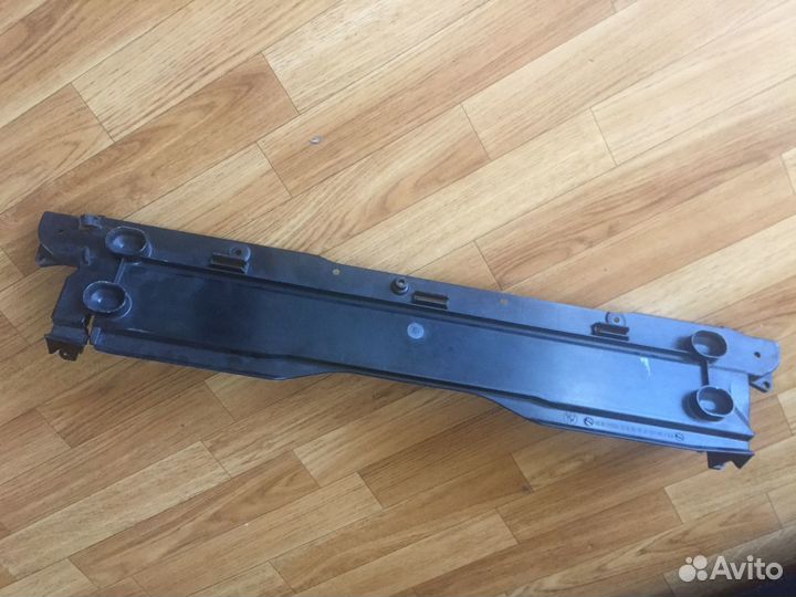 Кожух радиатора BMW E65 E66 Оригинал новый