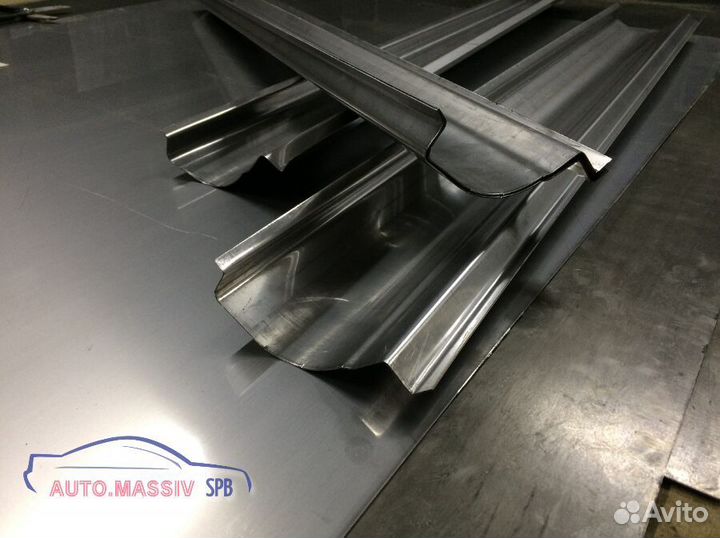 Пороги ремонтные Nissan Mistral 1