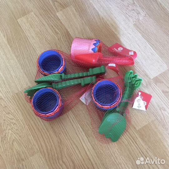 Игрушки