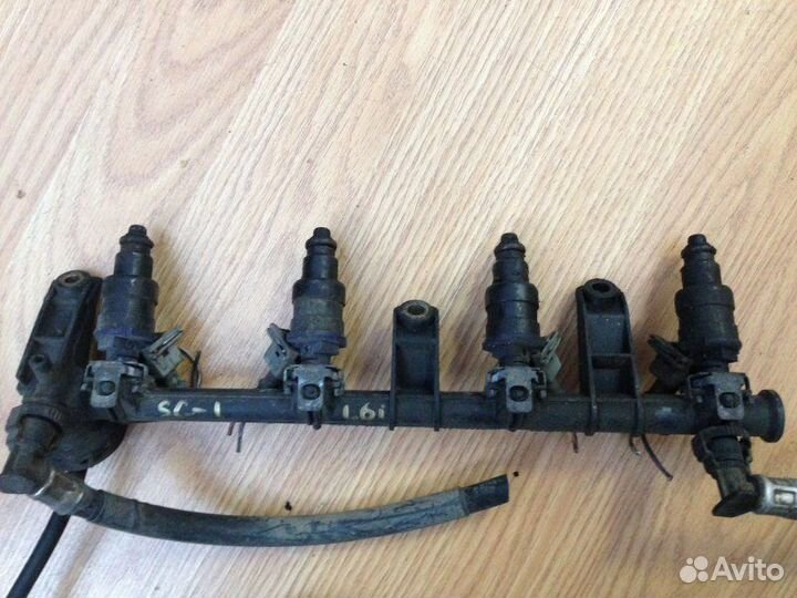 Форсунка Renault Megane 1.6 1997