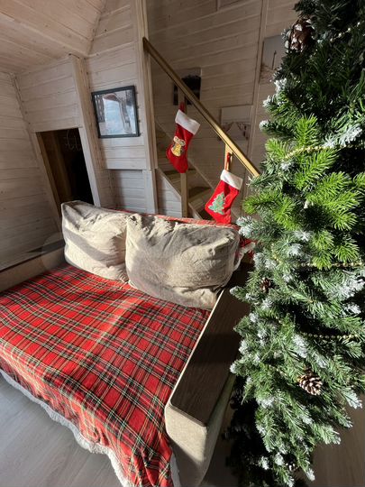 Дом 90 м² на участке 9 сот.