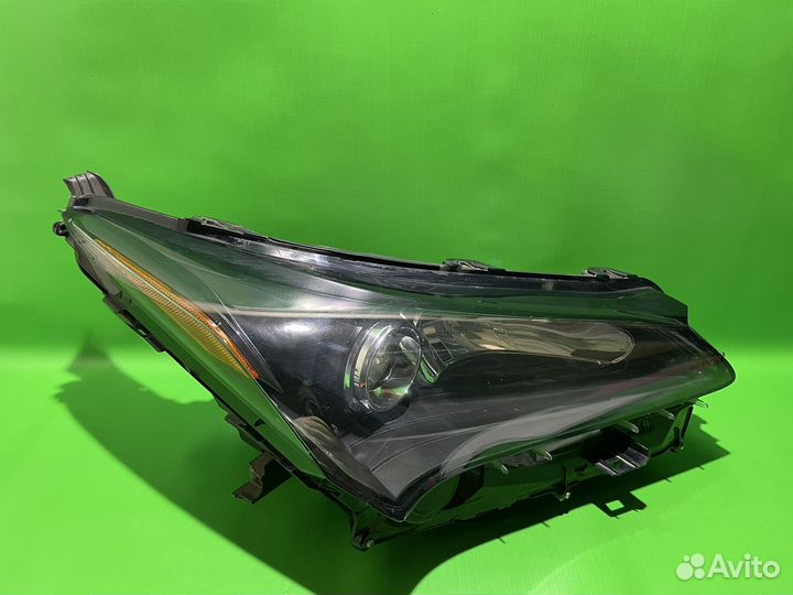 Фара правая ремкомплект Lexus NX