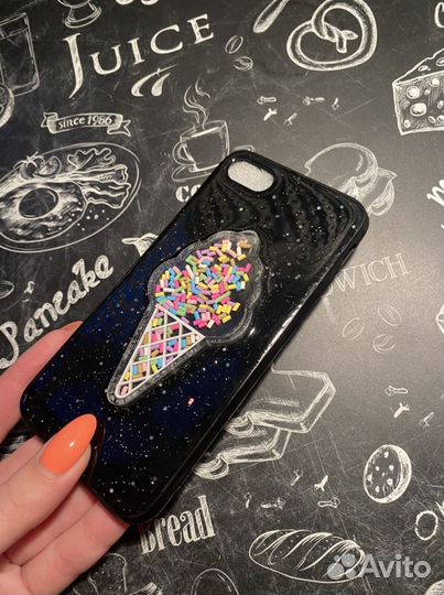 Чехлы на телефон iPhone 8