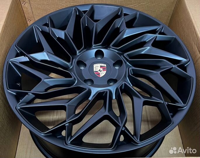 Кованые диски на Porsche Macan Порше Макан R21