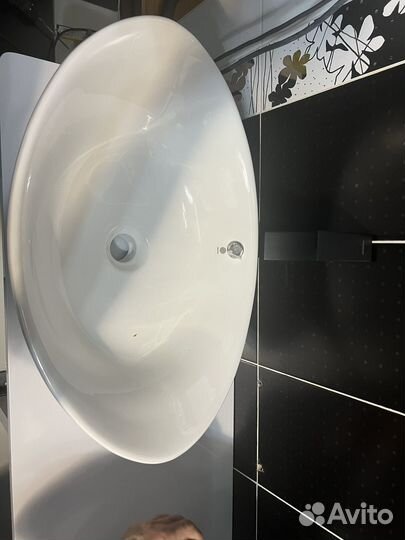 Раковина чаша накладная в ванную комнату