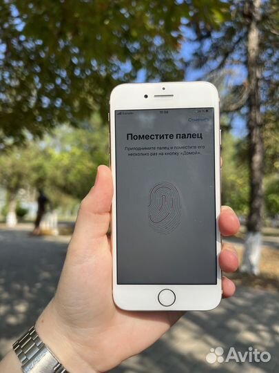 iPhone 8 64 gb