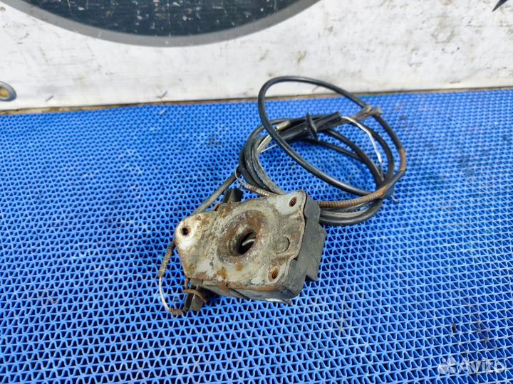 Замок капота BMW X5 E53