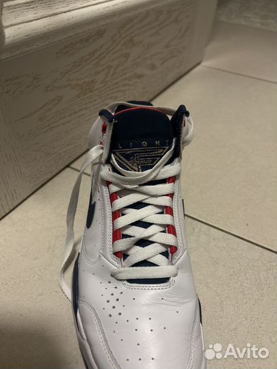 Nike air flight