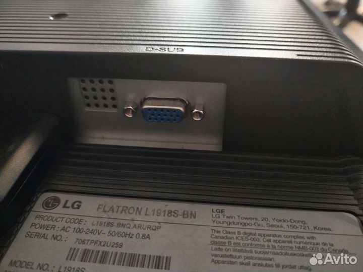 Монитор Samsung