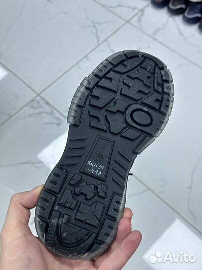 Ботинки новые детские на мальчика