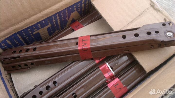 Фурнитура мебельная