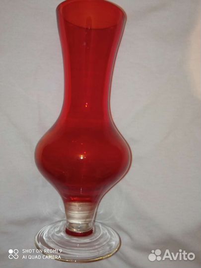 Рубиновое, зелёное стекло бу