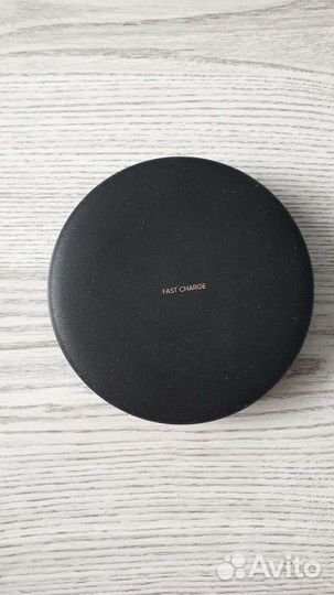 Беспроводная зарядка samsung ep-pg950
