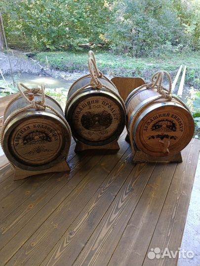 Дубовые бочки для самогона и вина