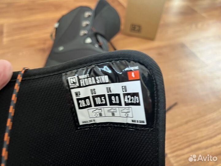 Сноубордические ботинки 42,5