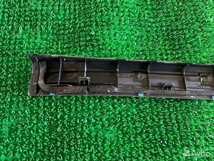 Накладка на порог салона лев. перед. Infiniti Fx35