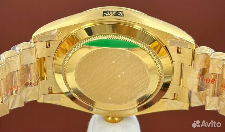 Часы Rolex Oyster с зеленым циферблатом